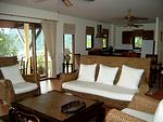 PAT7547: Fantastic Villa with Seaview and Infinity Edge Pool in Patong. Thumbnail #4