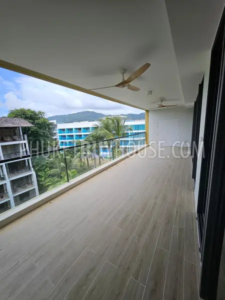 BAN22680: Modern 2-Bedroom Apartment Near Bang Tao Beach with Rooftop Facilities. Photo #18