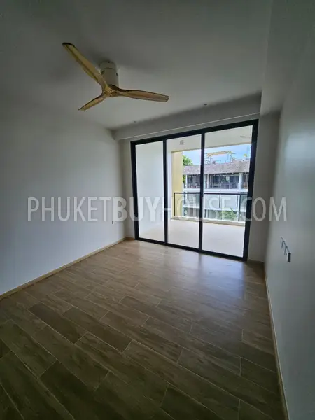 BAN22680: Modern 2-Bedroom Apartment Near Bang Tao Beach with Rooftop Facilities. Photo #26