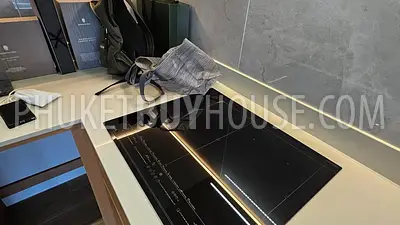 BAN22680: Modern 2-Bedroom Apartment Near Bang Tao Beach with Rooftop Facilities. Photo #42