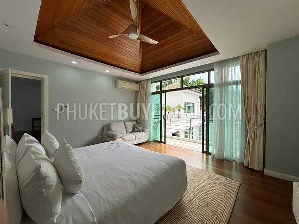 RAW22682: 3-Bedroom Villa with Private Pool and Sauna in Rawai for Sale. Photo #30