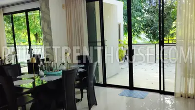 CHE22690: Spacious two-storey Villa. Fotoğraf #25