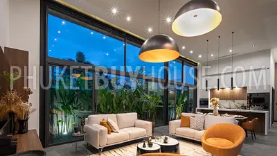 RAW7198: Tropical Four Bedroom Villa in Rawai. Photo #35