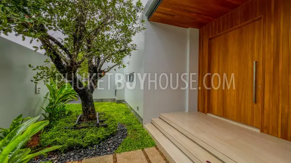 LAY22802: Spacious 4 Bedroom Family Pool Villa with Large Plot, 13 m Pool and Private Garden. Fotoğraf #30