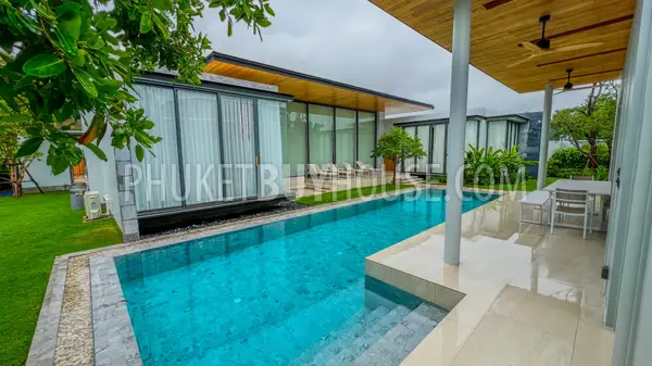 LAY22802: Spacious 4 Bedroom Family Pool Villa with Large Plot, 13 m Pool and Private Garden. Fotoğraf #1