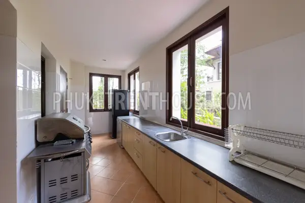 LAG22809: 4-Bedroom Villa in the Prestigious Laguna. 照片 #14