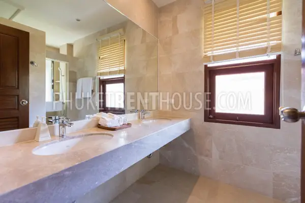 LAG22809: 4-Bedroom Villa in the Prestigious Laguna. 照片 #40