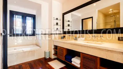 BAN22814: Luxury 5-bedroom beachfront villa in Bang Tao. Photo #44