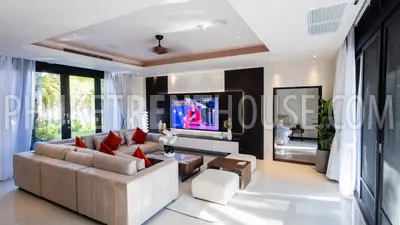 BAN22814: Luxury 5-bedroom beachfront villa in Bang Tao. Photo #73