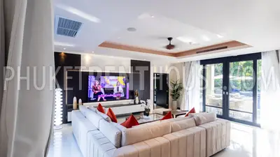BAN22814: Luxury 5-bedroom beachfront villa in Bang Tao. Photo #1