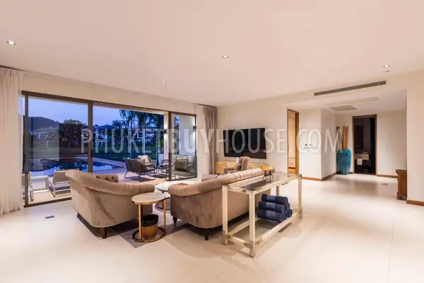 LAG22817: Lakeside 4-Bedroom Pool Villa in Laguna with Private Garden and Full Privacy. Photo #25