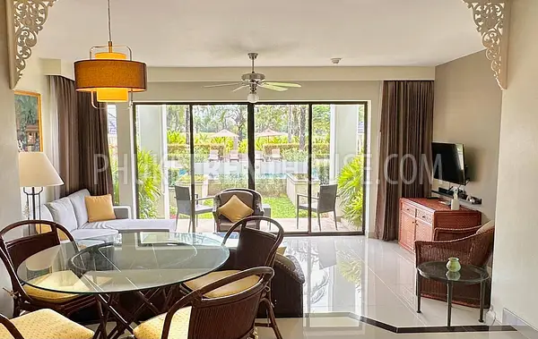 CHE22823: Spacious Apartment with Golf Course & Lake Views. 照片 #1