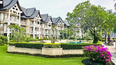 CHE22823: Spacious Apartment with Golf Course & Lake Views. Fotoğraf #18
