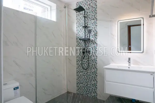 RAW22826: 4-Bedroom Smart Villa for Rent in Rawai, Phuket. Photo #2