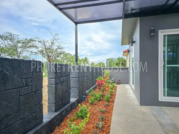 RAW22826: 4-Bedroom Smart Villa for Rent in Rawai, Phuket. Photo #10