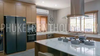 RAW22826: 4-Bedroom Smart Villa for Rent in Rawai, Phuket. Photo #11