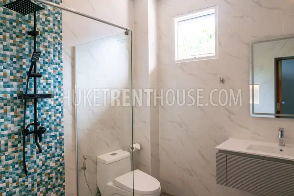 RAW22826: 4-Bedroom Smart Villa for Rent in Rawai, Phuket. Photo #28