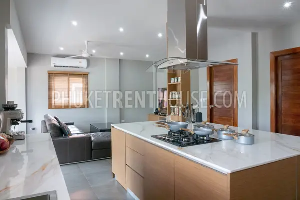 RAW22826: 4-Bedroom Smart Villa for Rent in Rawai, Phuket. Photo #24