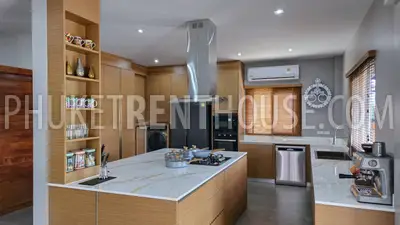 RAW22826: 4-Bedroom Smart Villa for Rent in Rawai, Phuket. Photo #31