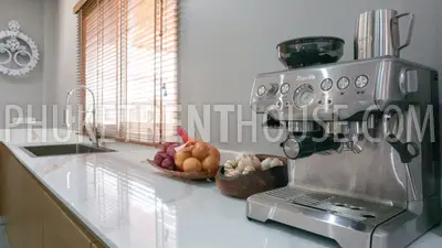 RAW22826: 4-Bedroom Smart Villa for Rent in Rawai, Phuket. Photo #42