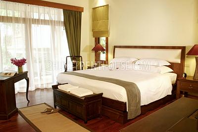 RAW9085: Traditional Thai Style 5 Bedroom Villa in Rawai Area. Photo #18