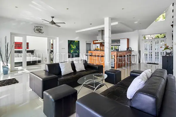 KAT9117: Amazing modern 5-6 Bedroom Pool Villa with Sea View in Kata. Photo #6