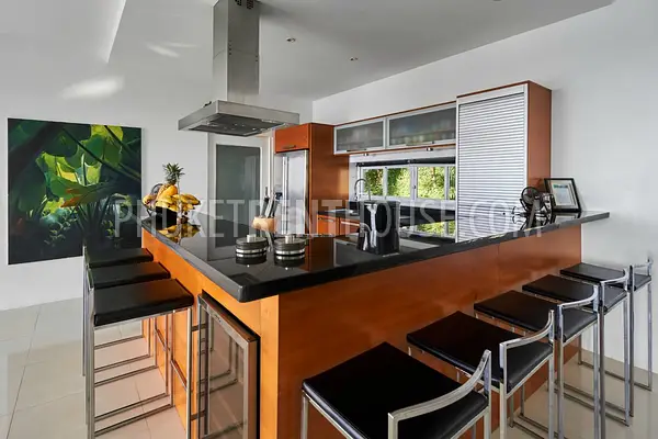 KAT9117: Amazing modern 5-6 Bedroom Pool Villa with Sea View in Kata. Photo #9