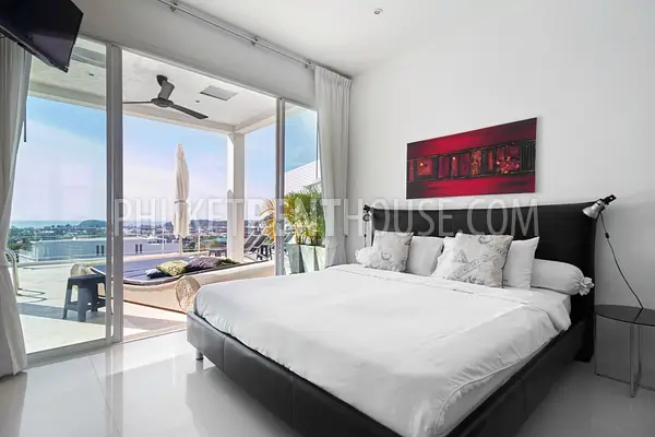 KAT9117: Amazing modern 5-6 Bedroom Pool Villa with Sea View in Kata. Photo #12