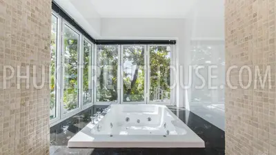 KAT9117: Amazing modern 5-6 Bedroom Pool Villa with Sea View in Kata. Photo #15