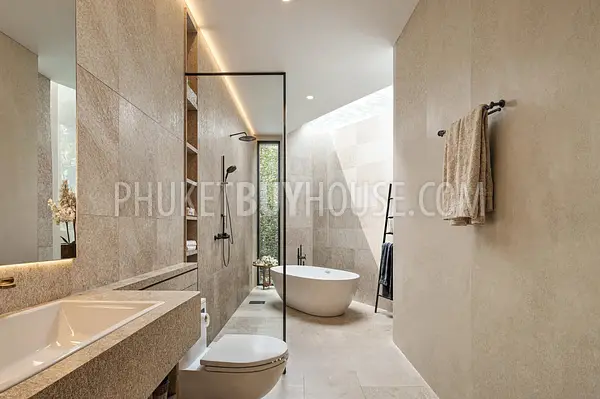 LAG22848: 3-Bedroom Pool Townhouse with Private Outdoor Space in Laguna. 照片 #11