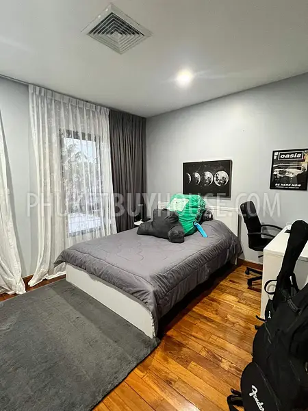 LAG22851: Spacious Lakeview 4 Bedroom Townhome with Guest House and Private Sauna in Laguna. 照片 #15