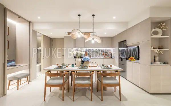 LAG22852: 121 Sq.m Two-Bedroom Apartment Steps from Bang Tao Beach with Private Terrace. Fotoğraf #9