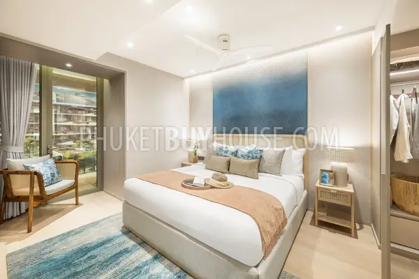 LAG22852: 121 Sq.m Two-Bedroom Apartment Steps from Bang Tao Beach with Private Terrace. Fotoğraf #12