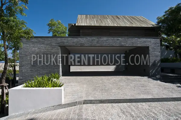 SUR9147: Private Luxury 4 Bedroom Villa in Surin Beach Area. Photo #23