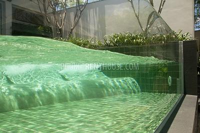 SUR9147: Private Luxury 4 Bedroom Villa in Surin Beach Area. Photo #29