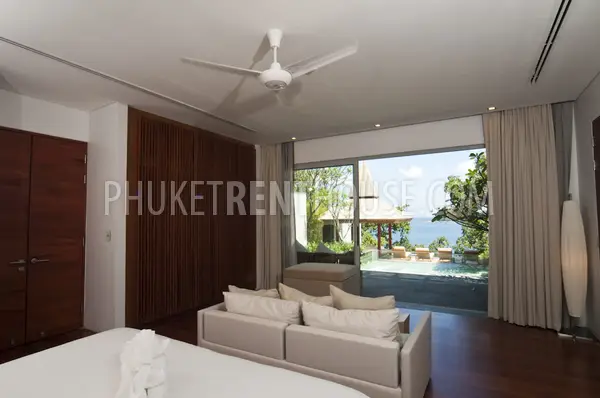 SUR9147: Private Luxury 4 Bedroom Villa in Surin Beach Area. Photo #44