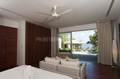 SUR9147: Private Luxury 4 Bedroom Villa in Surin Beach Area. Photo #44