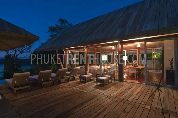 SUR9147: Private Luxury 4 Bedroom Villa in Surin Beach Area. Photo #36