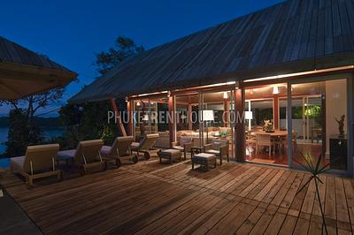 SUR9147: Private Luxury 4 Bedroom Villa in Surin Beach Area. Photo #36