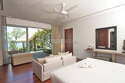 SUR9147: Private Luxury 4 Bedroom Villa in Surin Beach Area. Photo #49