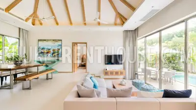 CHE22863: Modern 3-Bedroom Villa in Cherngtalay, Phuket. Fotoğraf #1