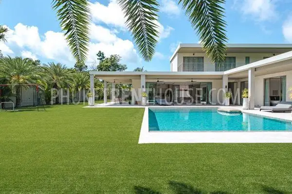 RAW22864: Luxury New 6-Bedroom Villa in Rawai, Phuket. Photo #25