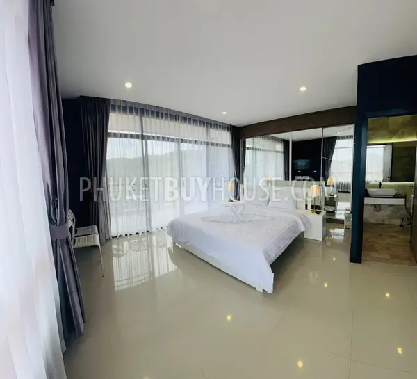 NAI22831: Bright Corner 2-Bedroom Apartment Steps from Nai Harn Beach. 照片 #15