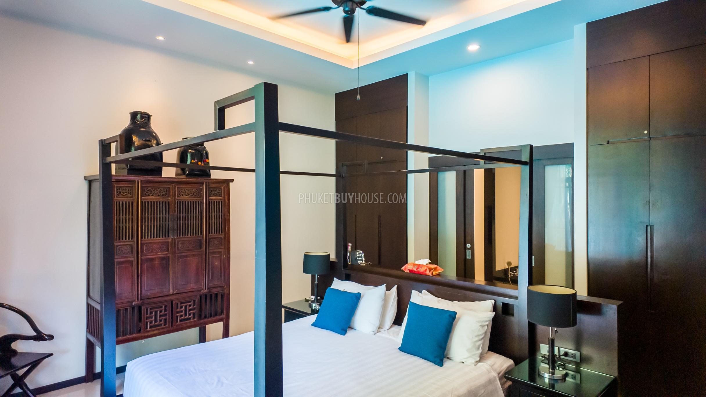 Villa mit 2 Schlafzimmern 179 m² Rawai, Thailand