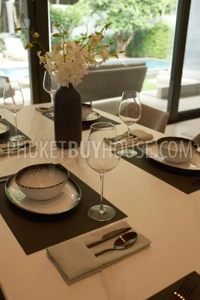 BAN22879: Fully Furnished 4-Bedroom Pool Villa Near Layan Beach from Owner. Photo #40
