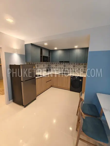 RAW22883: Spacious 2-Bedroom Corner Unit in Rawai, Phuket. Photo #4