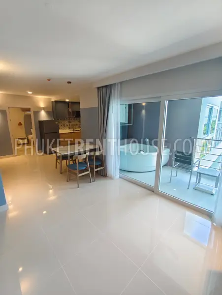 RAW22883: Spacious 2-Bedroom Corner Unit in Rawai, Phuket. Photo #10