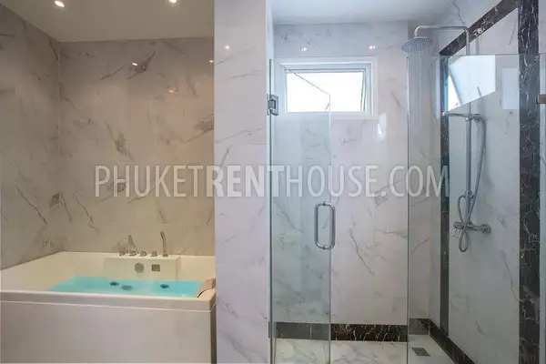 RAW21598: Bali Style Villa with 5 bedrooms in Rawai. Photo #7