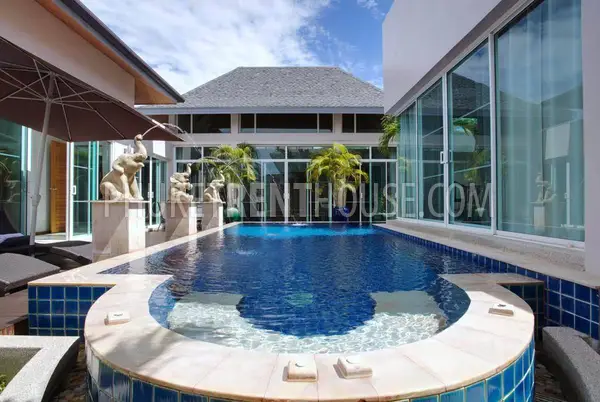 RAW21598: Bali Style Villa with 5 bedrooms in Rawai. Photo #18