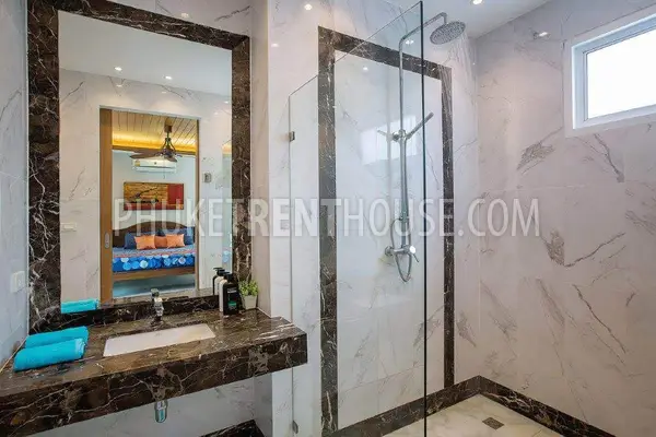 RAW21598: Bali Style Villa with 5 bedrooms in Rawai. Photo #19